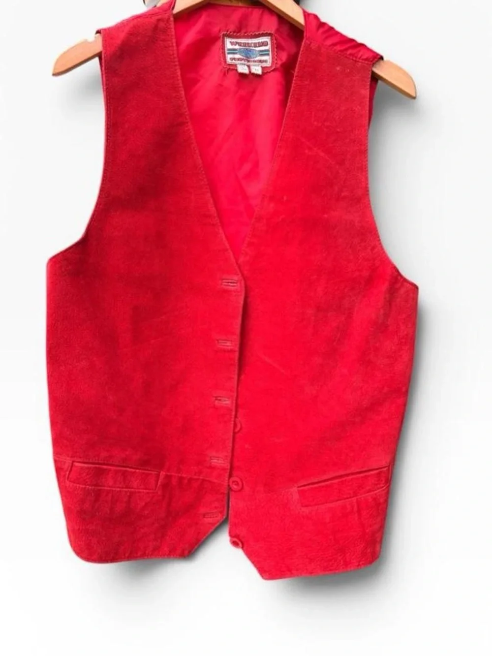 Vintage Weekend Provisions red leather suede vest w button front and pockets M